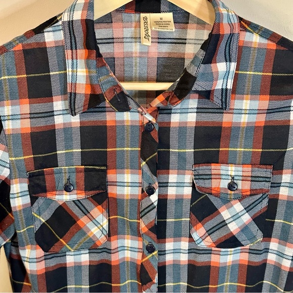 Passport Long Sleeve Plaid Button Down Shirt - Picture 4 of 6